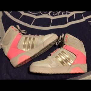 Adidas NEo hidden wedge women size 9